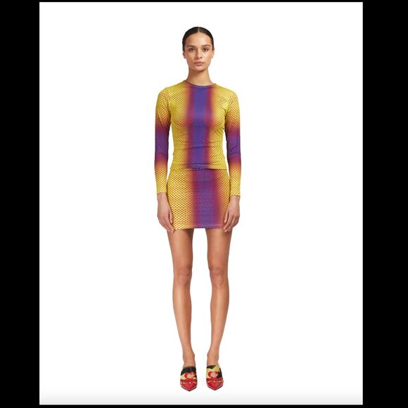 Sinead Gorey Laser-Cut body enhancing double layer top - Picture 5 of 5